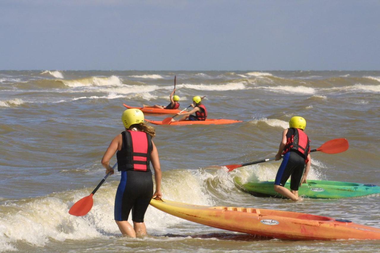 Stayokay Hostel Noordwijk Exteriör bild